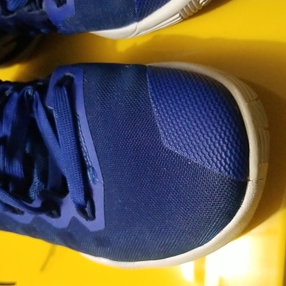 NIKE - HYPERDUNK blue Zoom- kids basketball shoes. Sz US 7m stle# 845120-001. - Picture 6 of 13